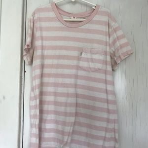 Levi’s Juniors XS Pink & White T Shirt
